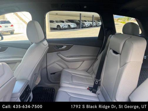 Samurai Gray Metallic 2020 Audi Q7 55 Premium Plus