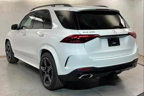 Polar White 2026 Mercedes-Benz GLE 450 4MATIC