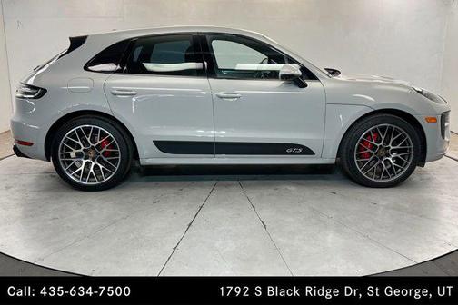 Chalk 2021 Porsche Macan Macan GTS