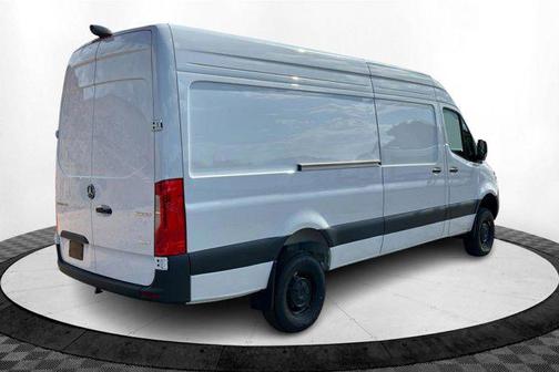 2025 Mercedes-Benz Sprinter 2500 High Roof