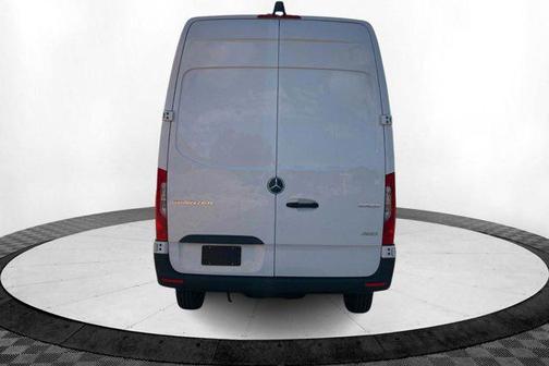 2025 Mercedes-Benz Sprinter 2500 High Roof