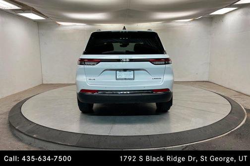 2023 Jeep Grand Cherokee Laredo