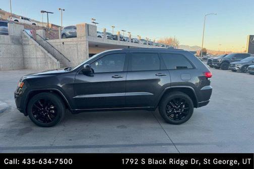 2017 Jeep Grand Cherokee Altitude
