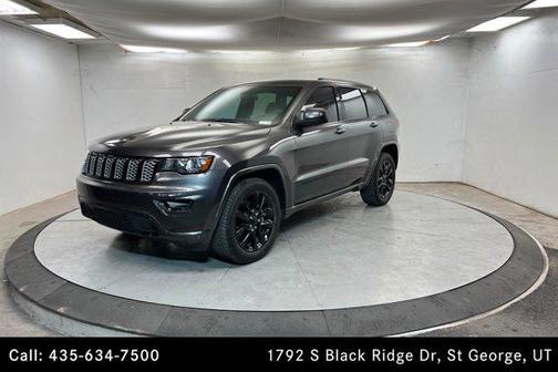 2017 Jeep Grand Cherokee Altitude