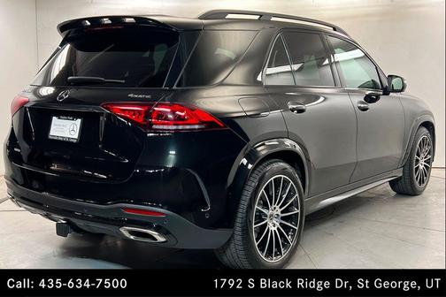 Obsidian Black Metallic 2021 Mercedes-Benz GLE 450 4MATIC