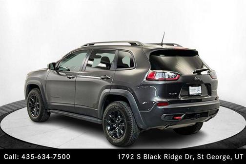 2021 Jeep Cherokee Trailhawk