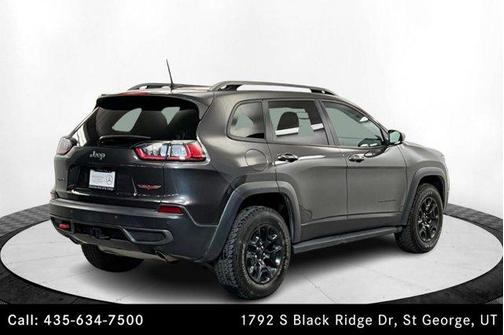 2021 Jeep Cherokee Trailhawk
