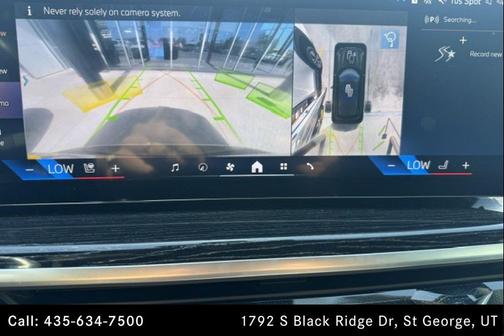 Manhattan Green Metallic 2025 BMW X5 xDrive40i
