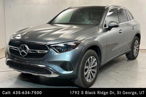 Selenite Grey Metallic 2023 Mercedes-Benz GLC 300 4MATIC