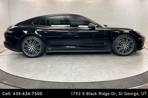 Black 2017 Porsche Panamera 4