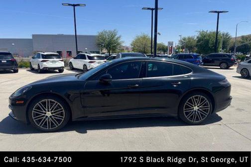 Black 2017 Porsche Panamera 4