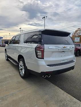 2022 Chevrolet Suburban PREMIER