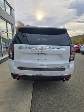 2022 Chevrolet Suburban PREMIER