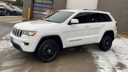 2018 Jeep Grand Cherokee LAREDO