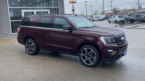 BURGUNDY VELVET MET TNTD CC 2021 Ford Expedition LIMITED