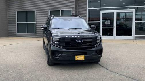 AGATE BLACK METALLIC 2025 Ford Expedition ACTIVE