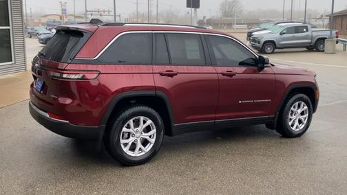 2022 Jeep Grand Cherokee LIMITED