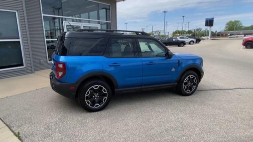 VELOCITY BLUE METALLIC 2025 Ford Bronco Sport OUTER BANKS