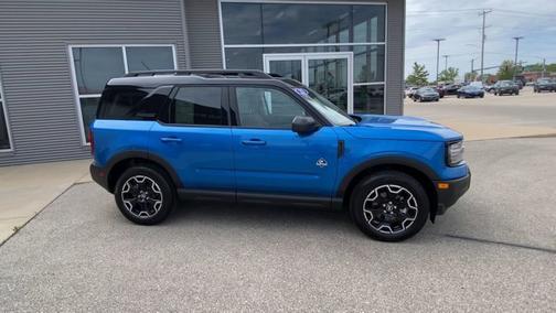 VELOCITY BLUE METALLIC 2025 Ford Bronco Sport OUTER BANKS
