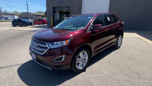 BURGUNDY VELVET MET TINT CC 2017 Ford Edge SEL