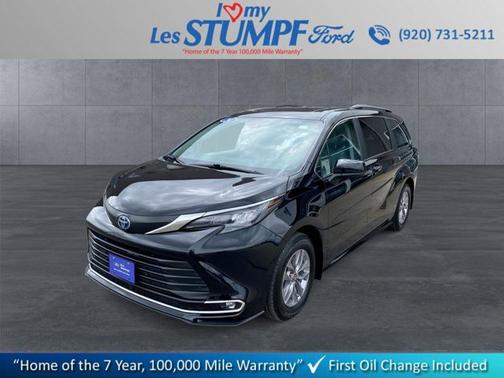 2024 Toyota Sienna XLE