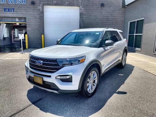 STAR WHITE MET TRI-COAT 2023 Ford Explorer XLT