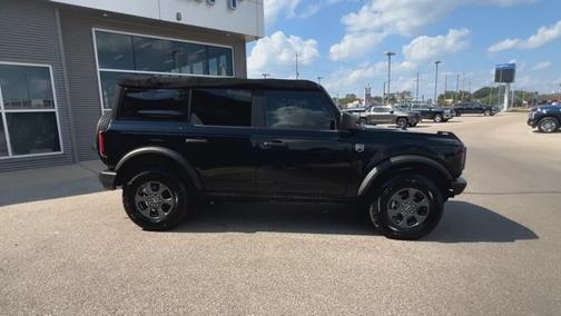 SHADOW BLACK 2022 Ford Bronco BASE