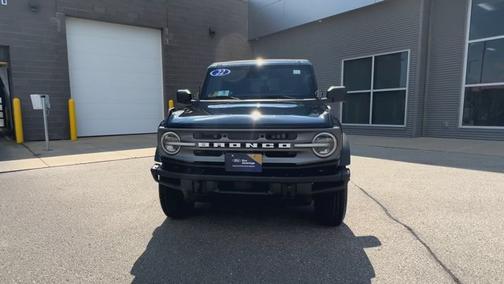 SHADOW BLACK 2022 Ford Bronco BASE