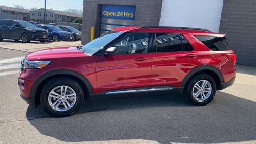 RAPID RED MET TINTED CC 2022 Ford Explorer XLT