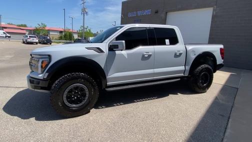 SPACE WHITE METALLIC 2025 Ford F-150 RAPTOR