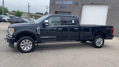 2022 Ford F-350 PLATINUM