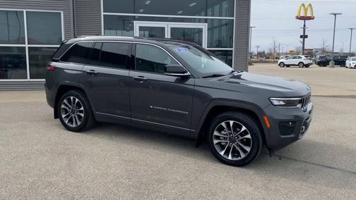 2023 Jeep Grand Cherokee OVERLAND