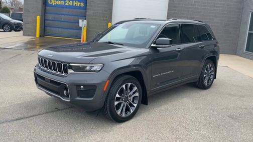 2023 Jeep Grand Cherokee OVERLAND