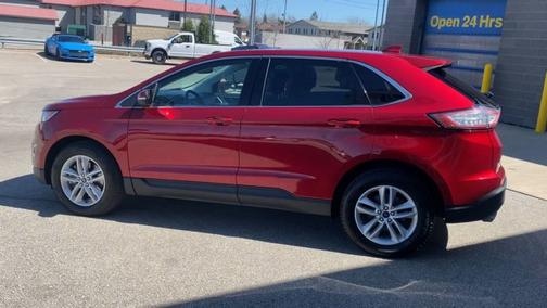 RUBY RED METALLIC TINTED CC 2018 Ford Edge SEL