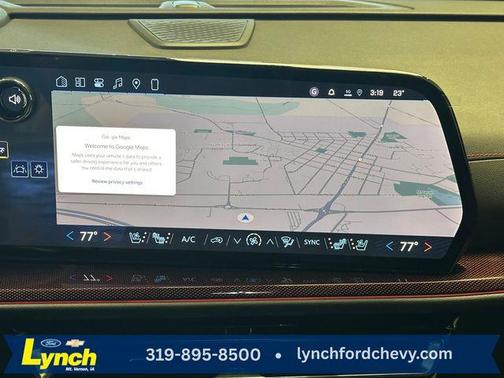 Mosaic Black Metallic 2026 Chevrolet Traverse RS