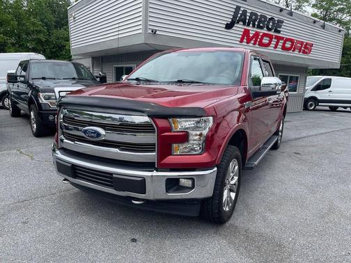 Ruby Red Metallic Tinted Clearcoat 2017 Ford F-150 Lariat