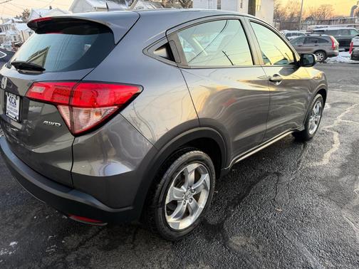 2016 Honda HR-V LX