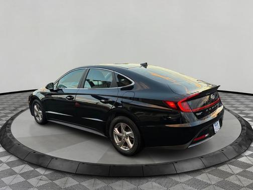 2021 Hyundai SONATA SE