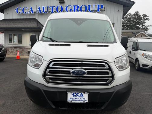2019 Ford Transit-250 148 WB Medium Roof Cargo