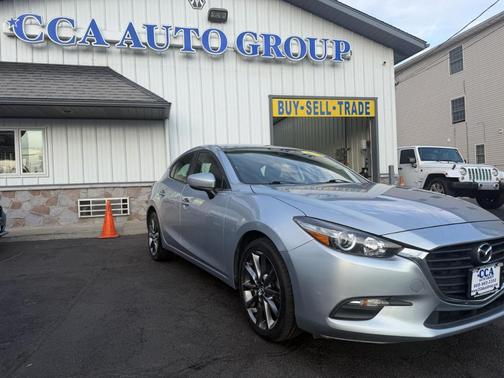 2018 Mazda Mazda3 Touring