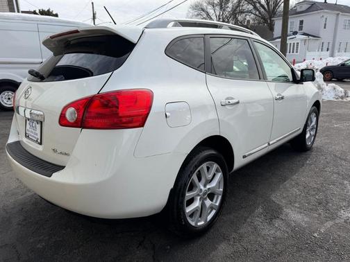 2012 Nissan Rogue SV w/SL Pkg