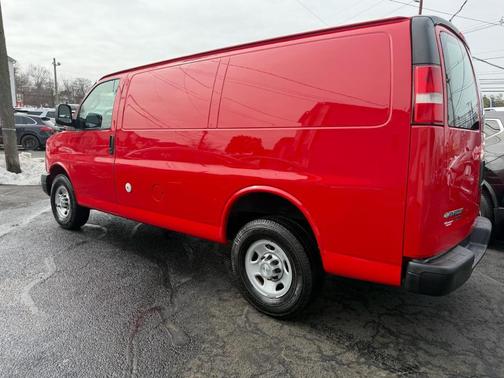 2016 Chevrolet Express 2500 Work Van
