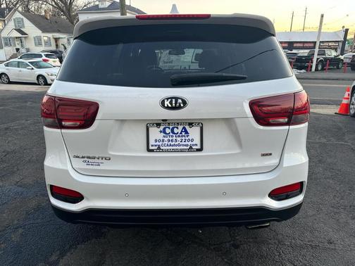 2019 Kia Sorento LX