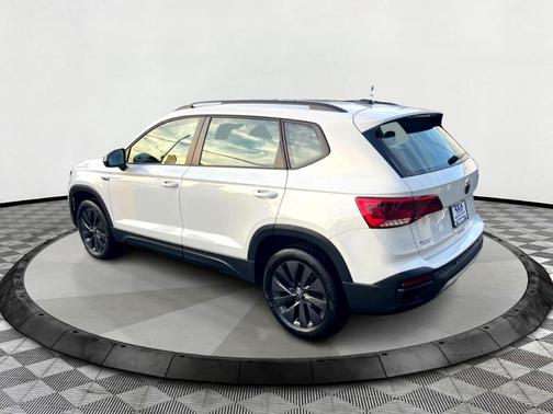 2022 Volkswagen Taos 1.5T S