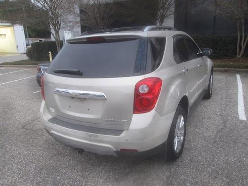 Photo 4 of 4 of 2011 Chevrolet Equinox LTZ