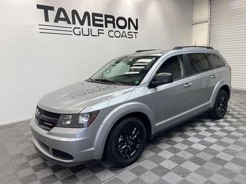 Photo 2 of 16 of 2020 Dodge Journey SE Value