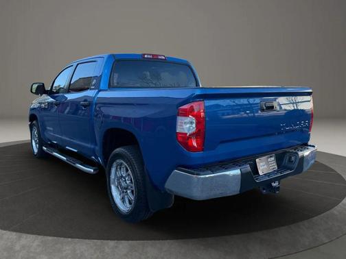 Blue 2018 Toyota Tundra SR5