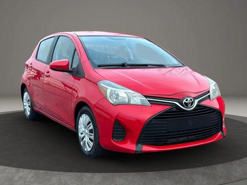 2015 Toyota Yaris L