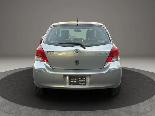 2011 Toyota Yaris Base