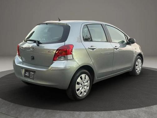 2011 Toyota Yaris Base